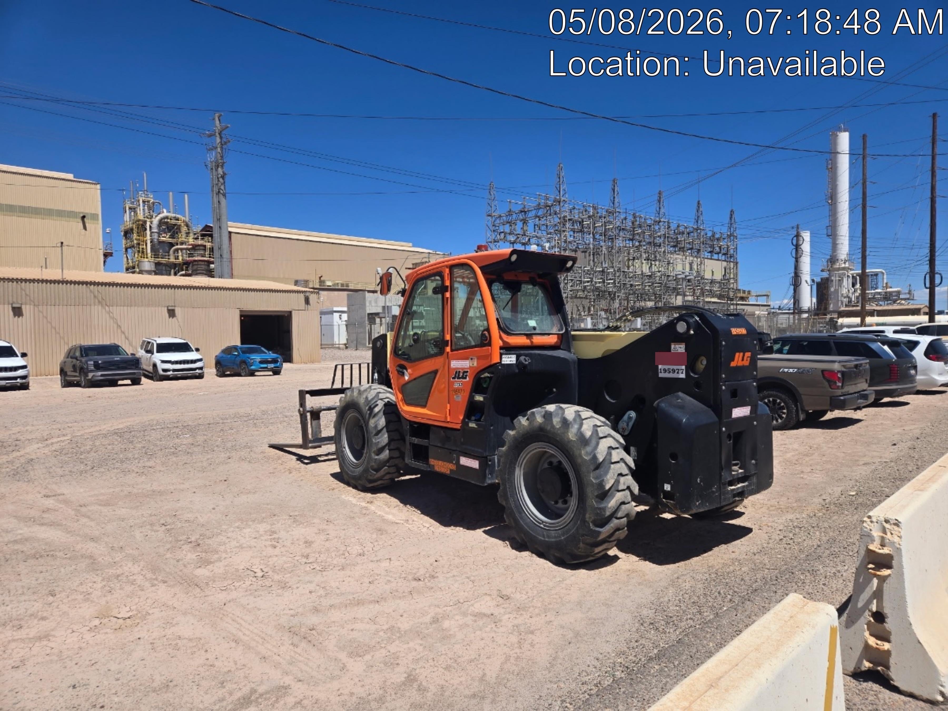 2021 JLG 1732
