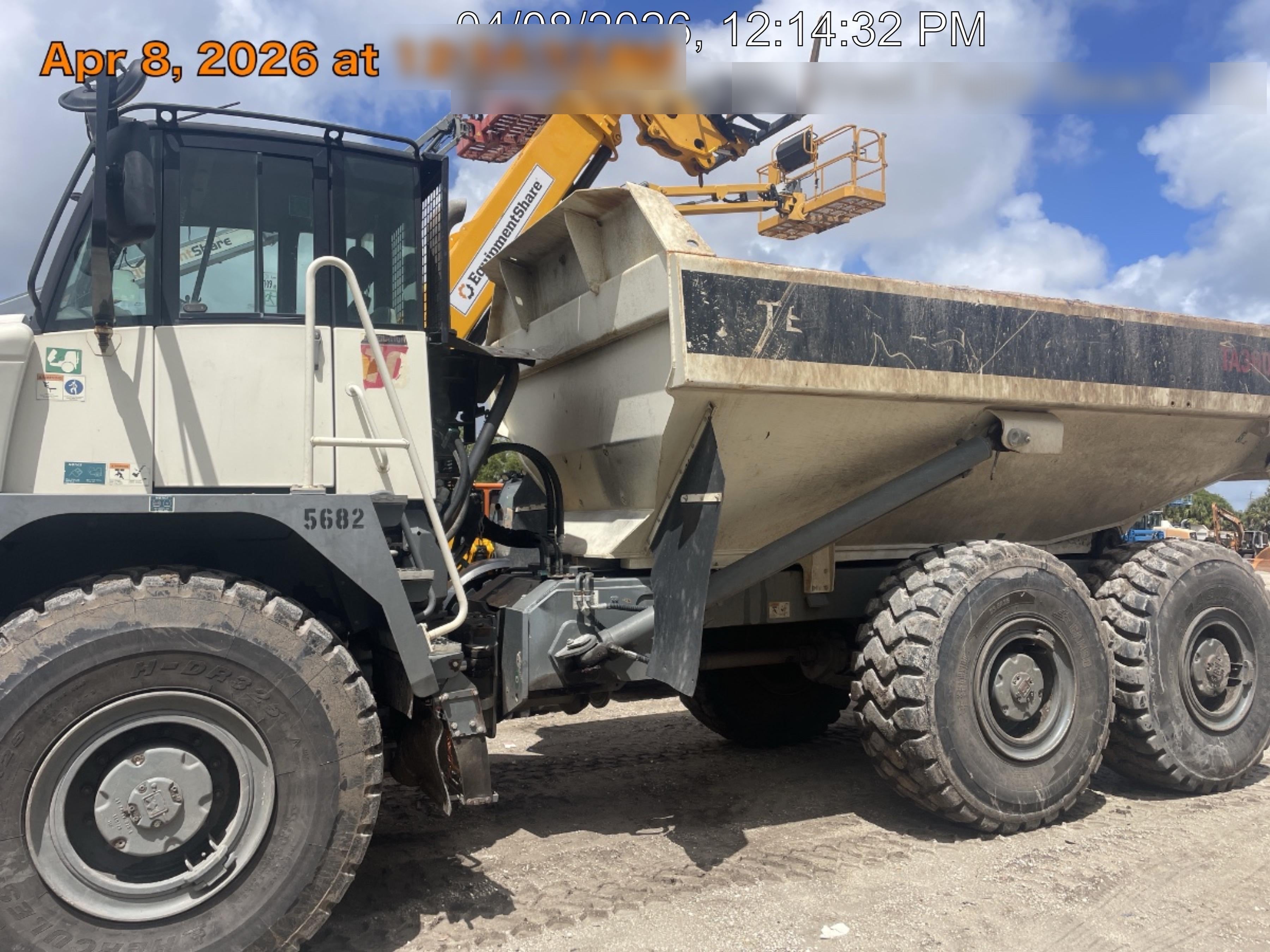 2021 TEREX TA300