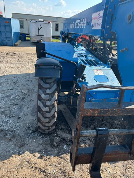 2016 GENIE GTH-844