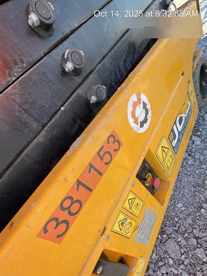 2024 JCB S1932E