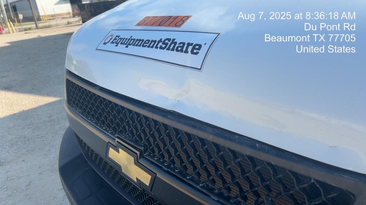 2023 CHEVROLET Express Van - Rental