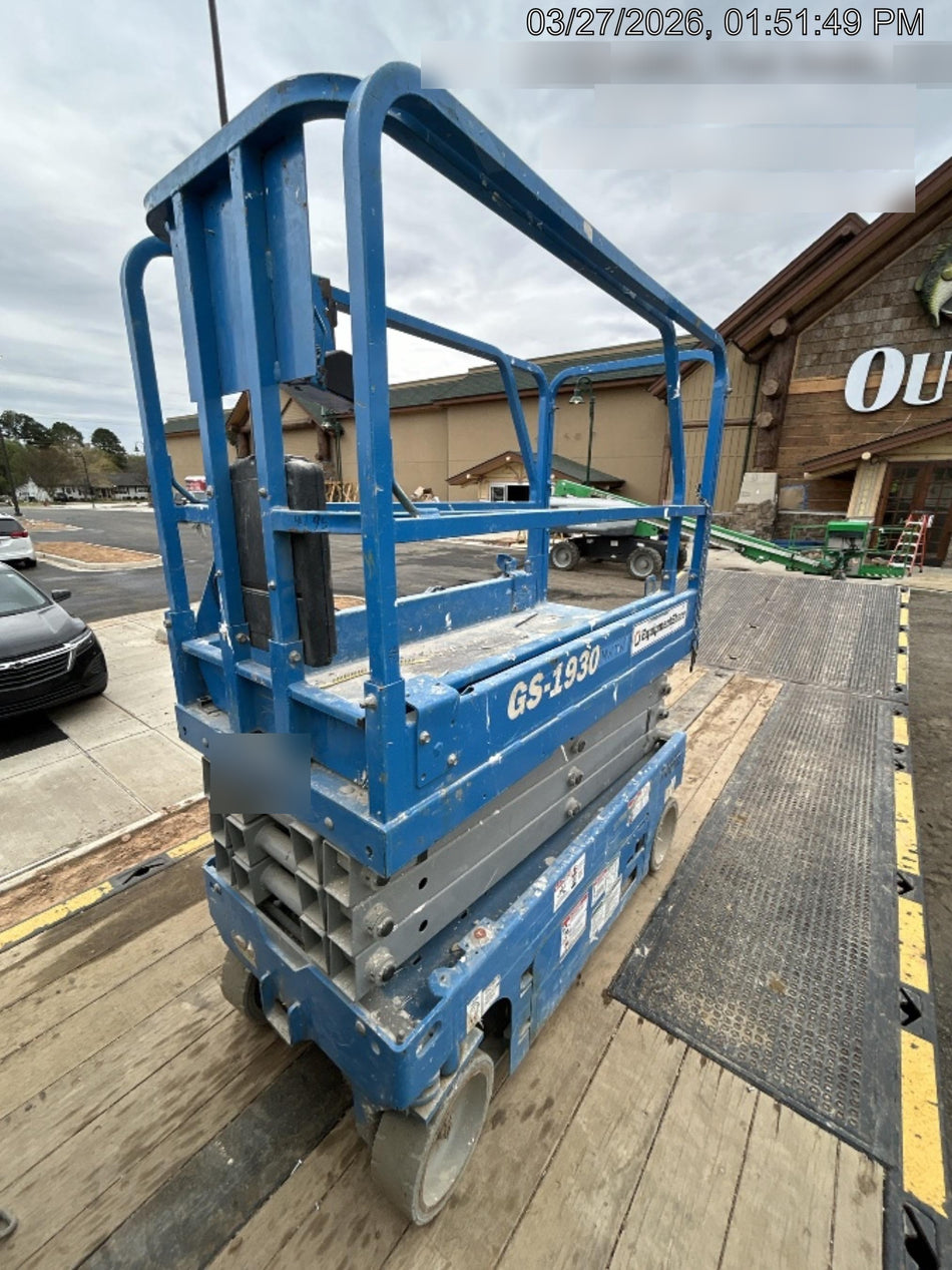 2020 Genie GS-1930 Fixed rails with chain entry gate - Pre A92.20