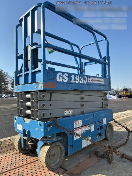 2020 Genie GS-1930 Solid Non Marking Tires, Beacon, Folding rails with half height swing gate