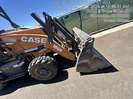 2022 CASE 570N EP