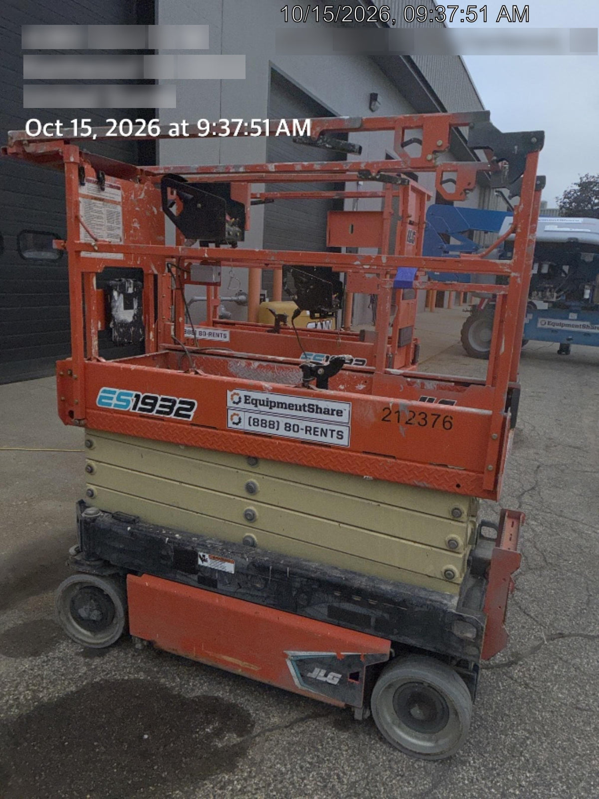 2022 JLG ES1932