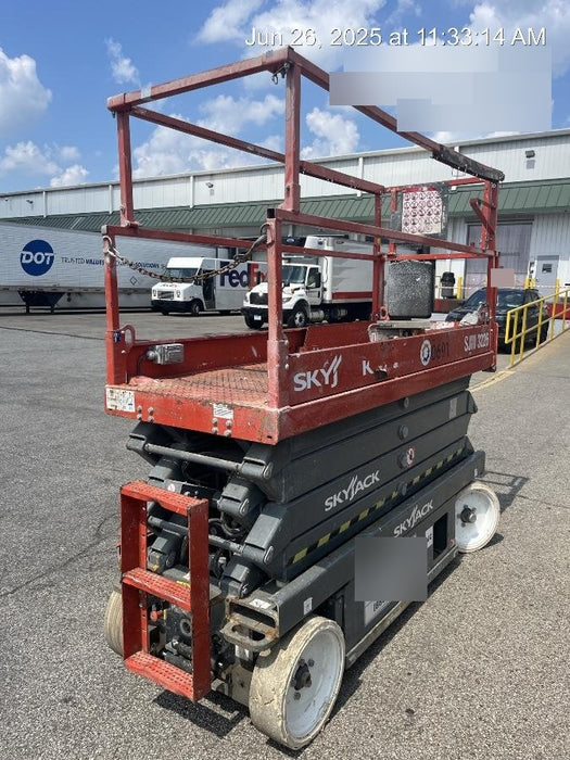 2015 Skyjack SJIII-3226 SkyJack 3226 26' Scissor Lift