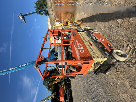 2025 JLG ES1932