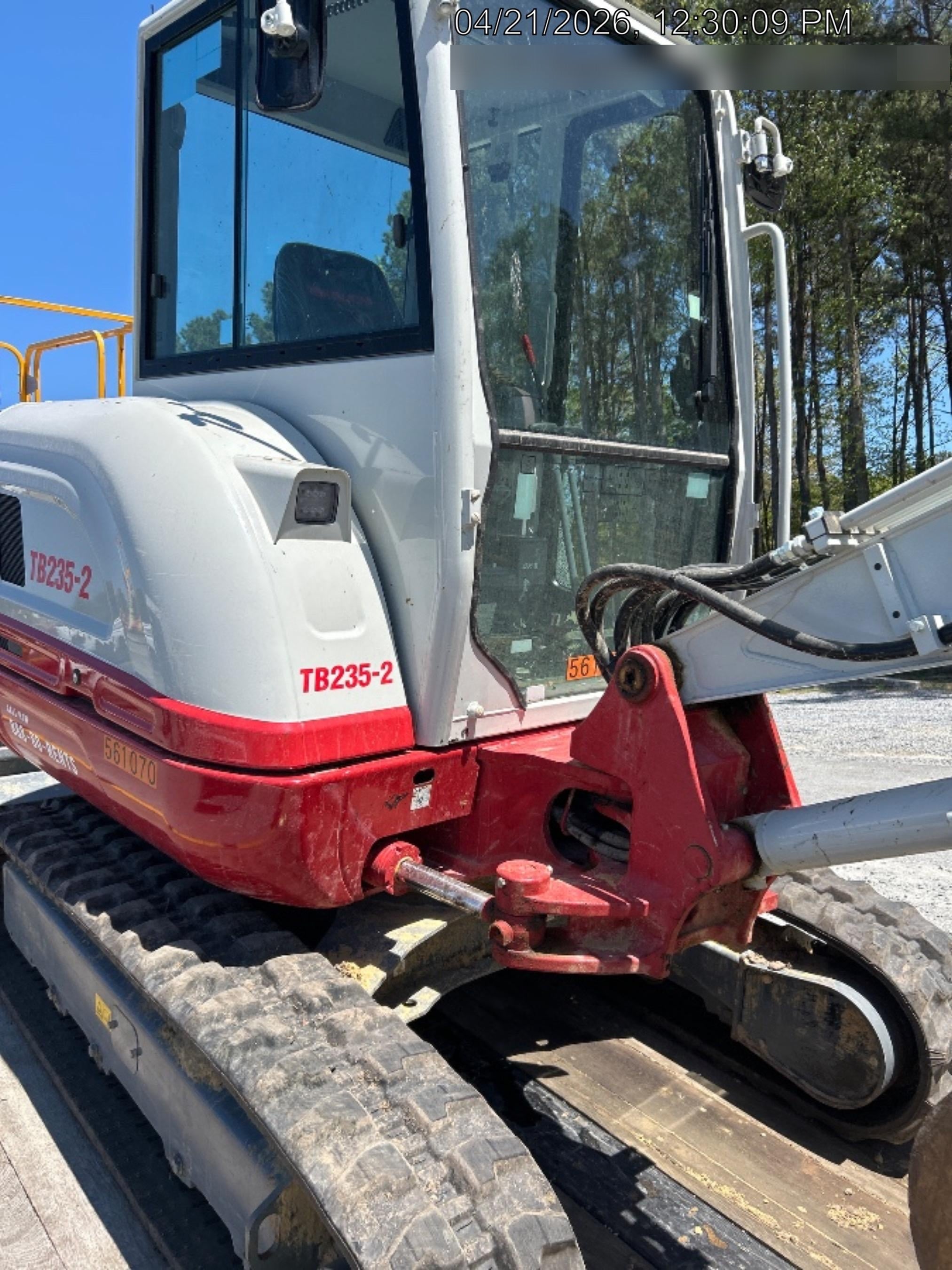 2025 TAKEUCHI TB235-2CR