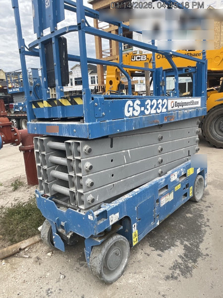 2022 GENIE GS-3232