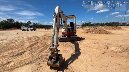 2021 TAKEUCHI TB235-2R