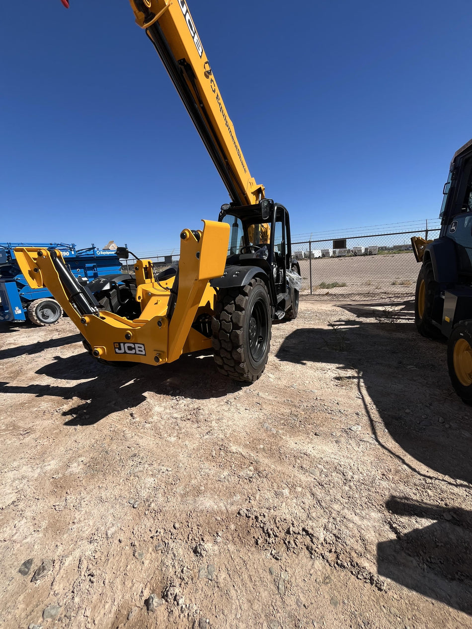 2025 JCB 510-56