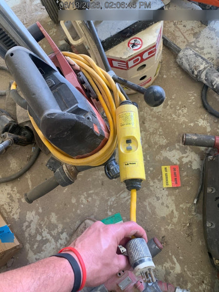 2022 HILTI DD150U