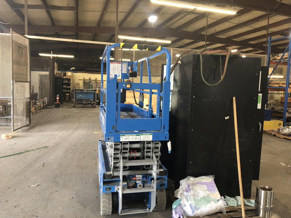 2020 Genie GS-1930 Solid Non Marking Tires, Beacon, Folding rails with half height swing gate