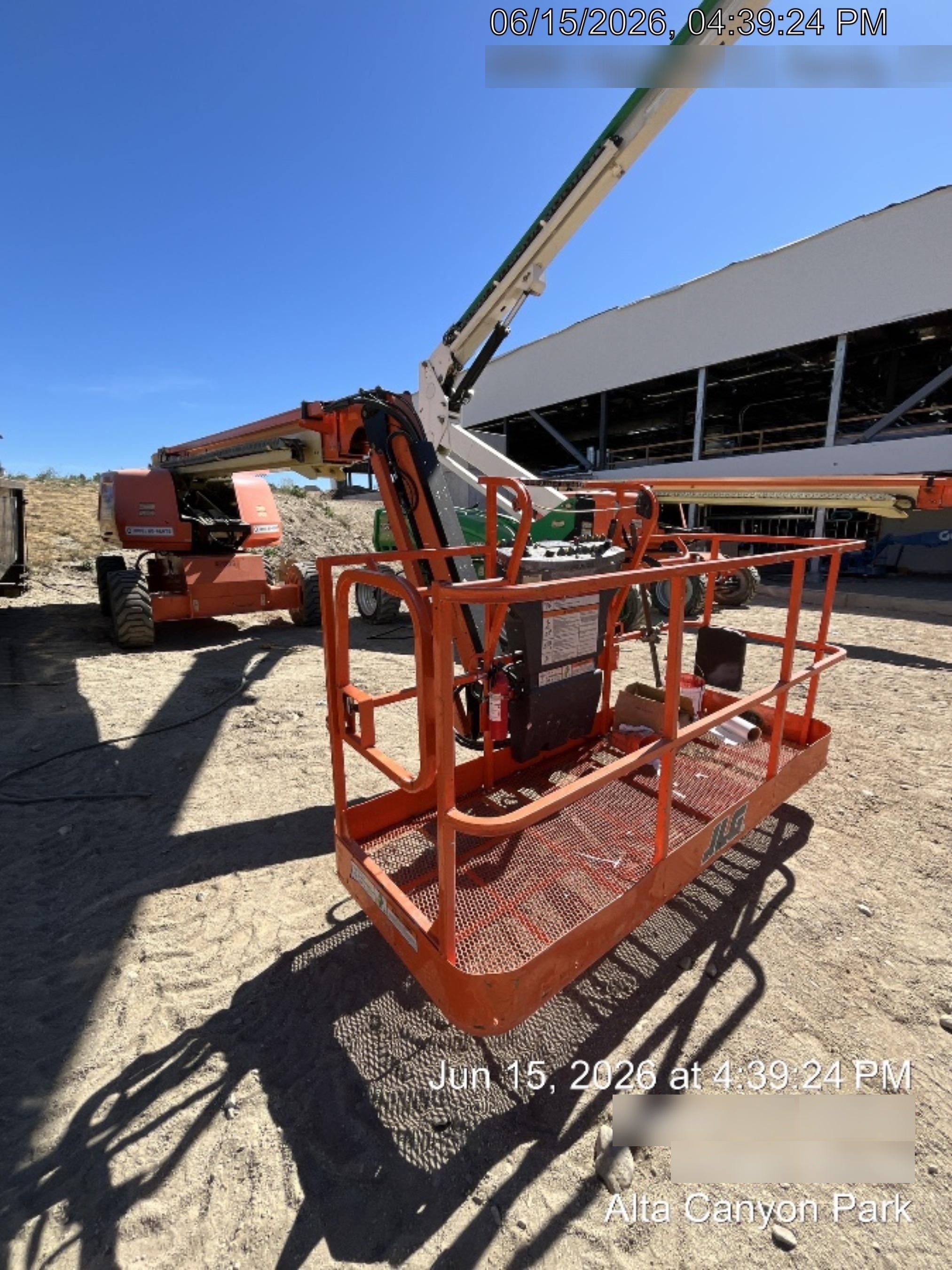 2019 JLG 660SJ