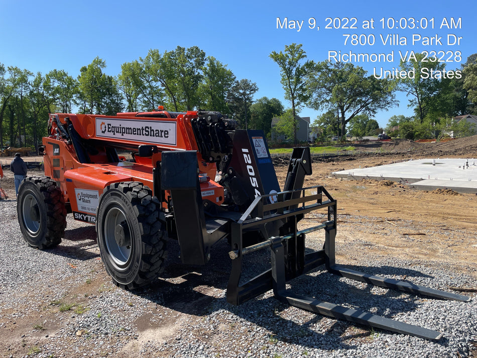2022 SKYTRAK 12054