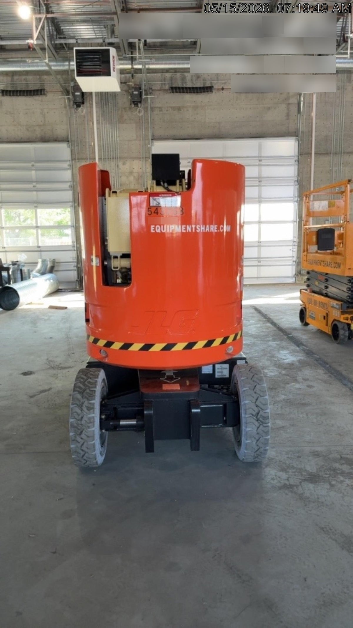 2025 JLG E300AJP