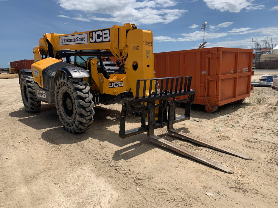 2020 JCB 509-42 Canopy, Solid Tires, Work Lights, Beacon, Aux Hydraulics, Back up Alarm, Lifting Eye, ES Decals