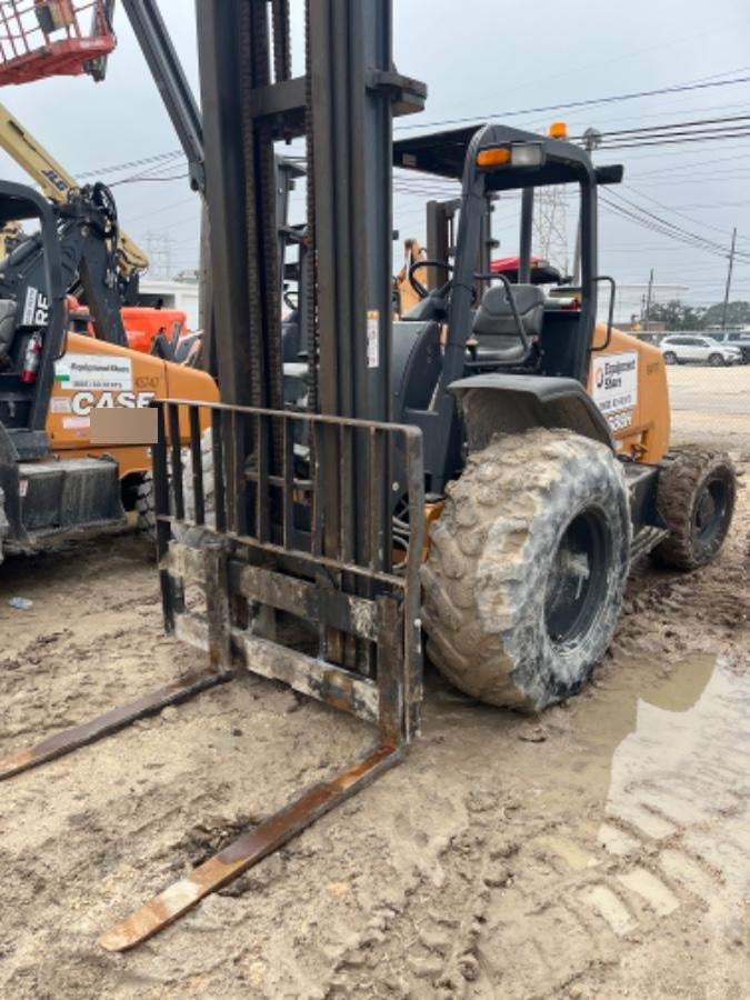 2018 CASE 588H