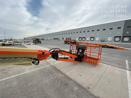 2023 JLG 660SJ