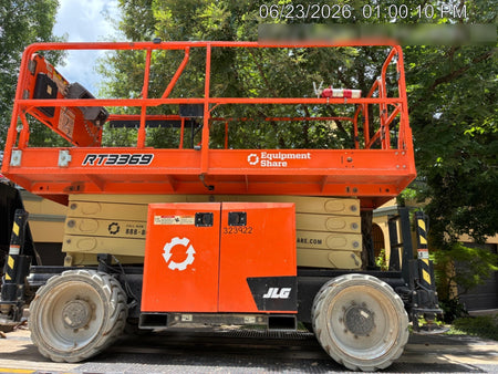 2023 JLG RT3369