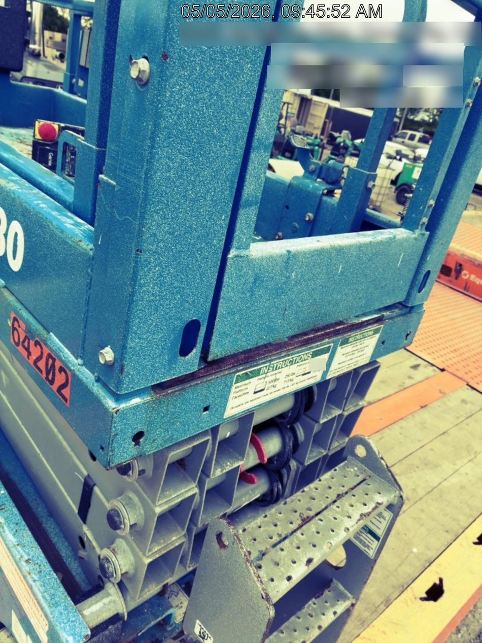 2020 Genie GS-1930 Solid Non Marking Tires, Beacon, Folding rails with half height swing gate