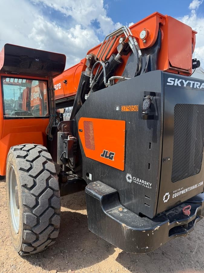 2023 SKYTRAK 12054