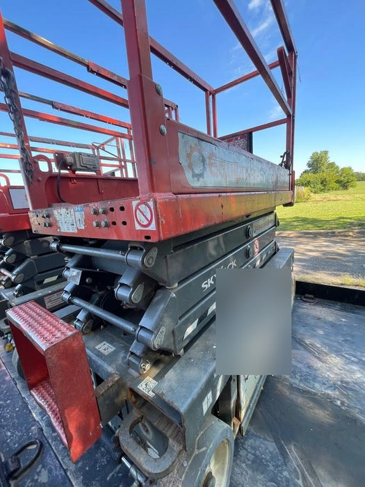 2018 Skyjack SJIII-3219 Skyjack SJIII3219 Scissor Lift w/Trojan Batteries