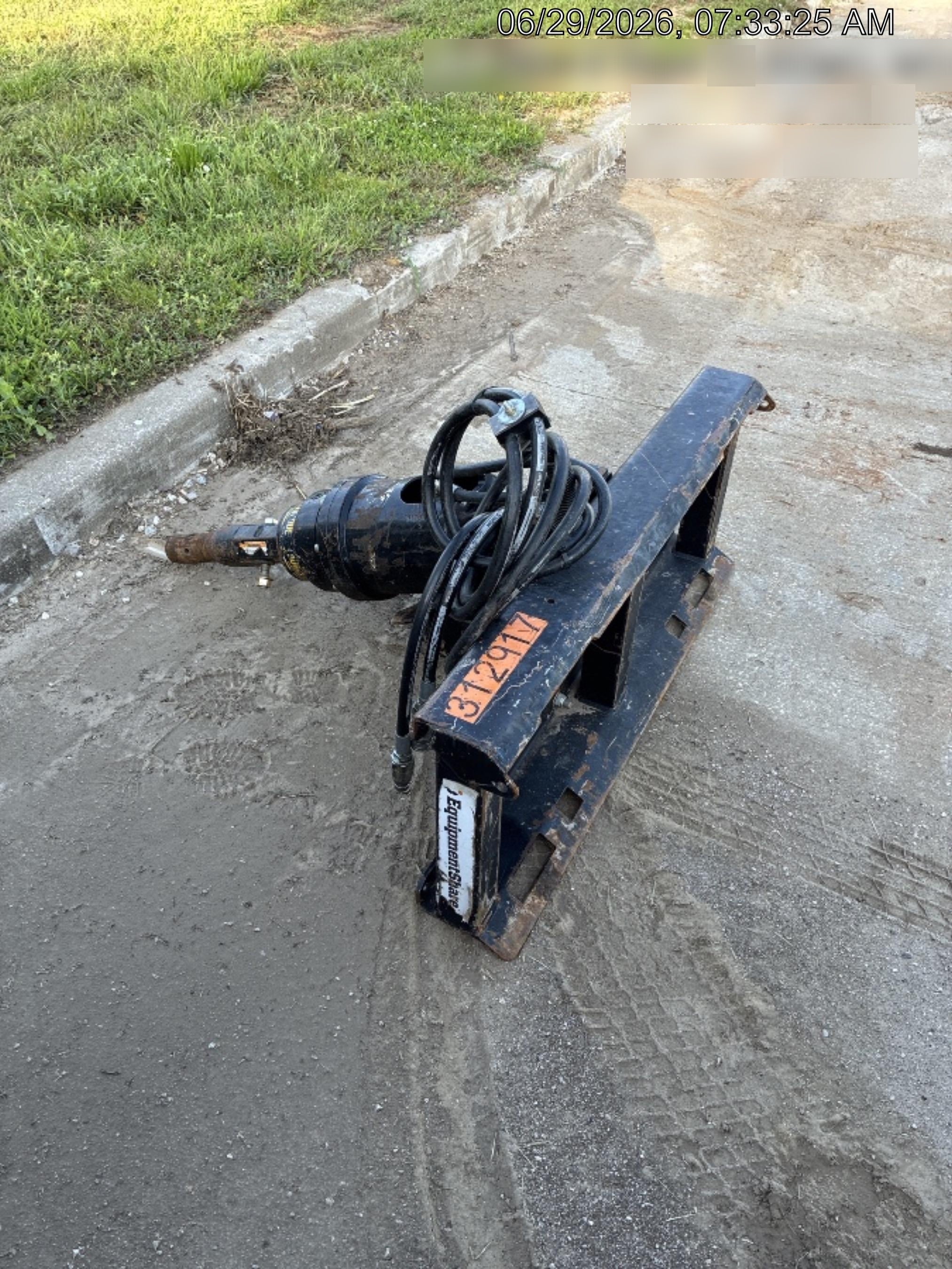 2023 AUGER TORQUE 3300-30