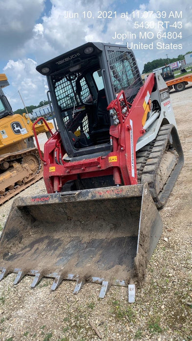 2021 TAKEUCHI TL8R2-CR