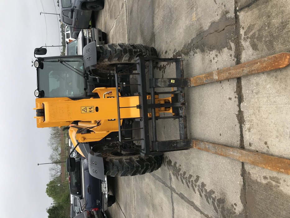 2020 JCB 506-36 Cab/Heat/Air, 74 HP, Solid Tires, STD Worklight, Beacon, Aux Hydraulics, Lifting Eye, Back up Alarm w/48" Carriage/48" Forks