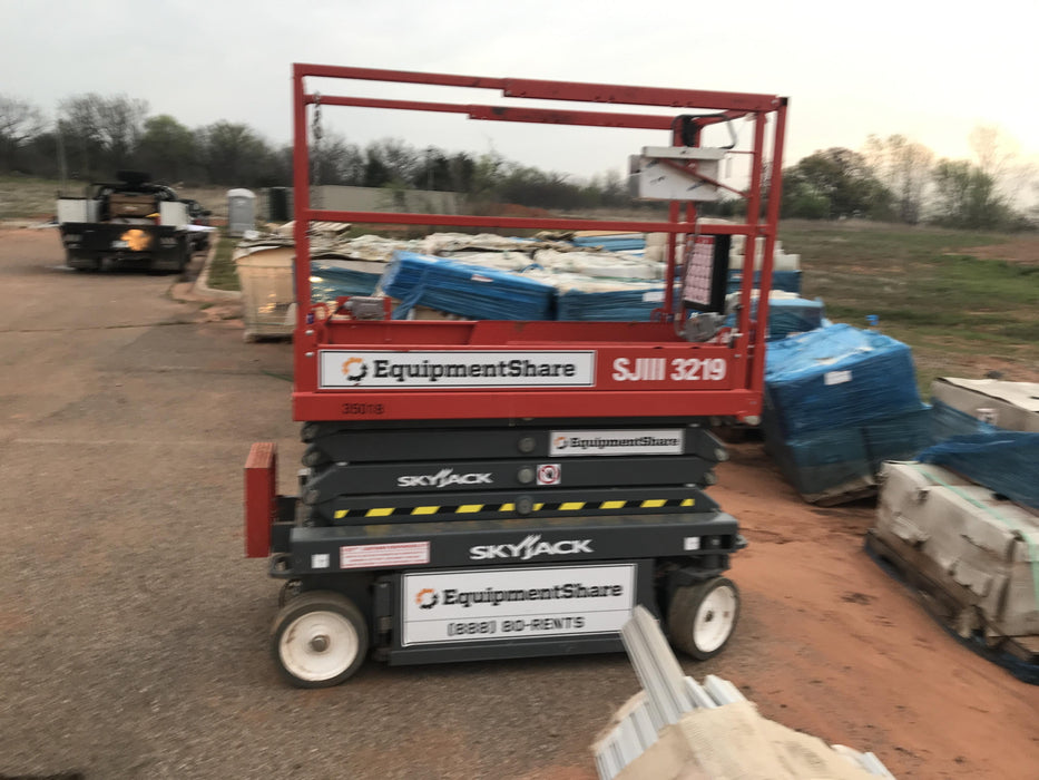 2019 Skyjack SJIII-3219 Standard Options, Trojan Batteries