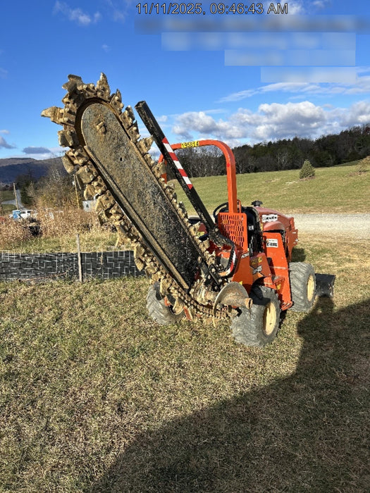 2022 DITCH WITCH RT45A