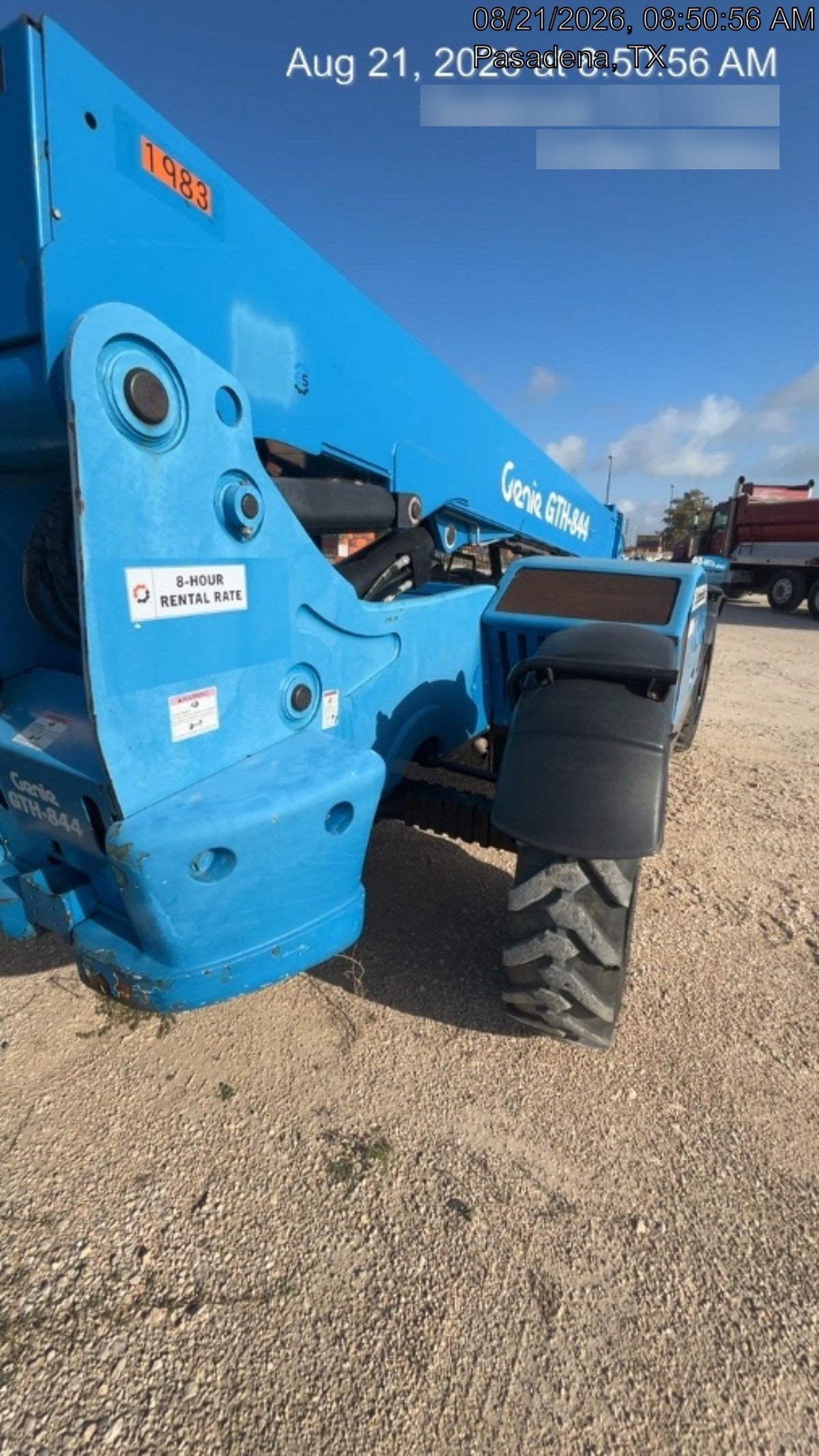 2016 GENIE GTH-844