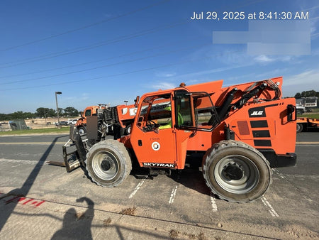 2021 SKYTRAK 10054