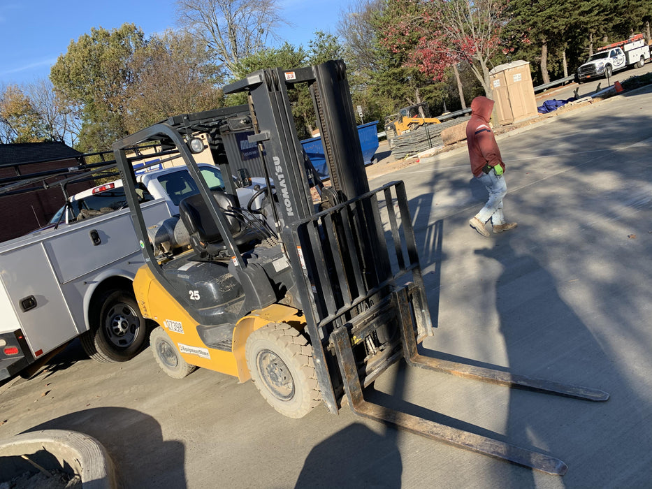 2019 KOMATSU FG25T-16