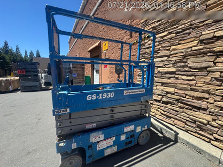 2019 Genie GS-1930 Half Height Swing Gate, 800W Inverter
