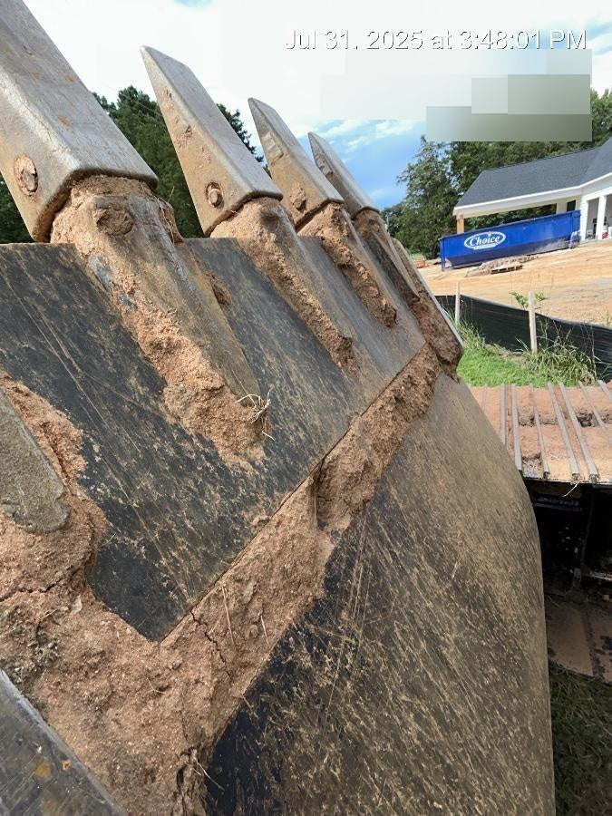 2025 LINK-BELT 42" Bucket - Link-Belt