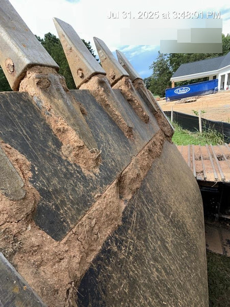 2025 LINK-BELT 42" Bucket - Link-Belt