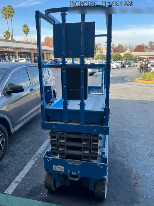 2020 Genie GS-1930 Solid Non Marking Tires, Beacon, Folding rails with half height swing gate, 800W Inverter