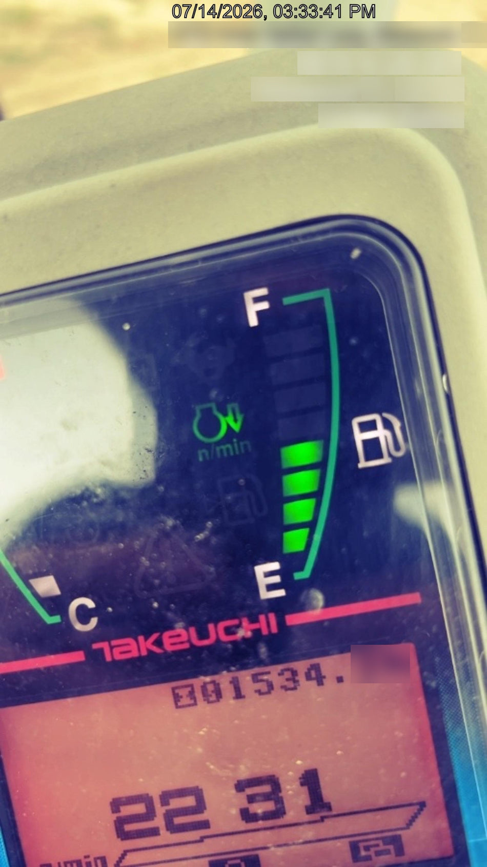 2022 TAKEUCHI TB235-2R