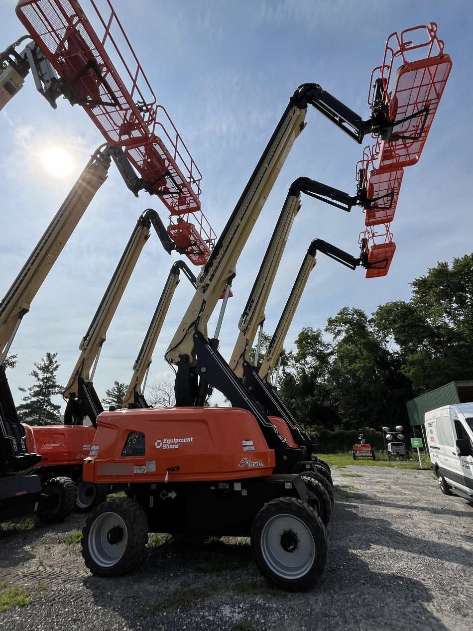 2025 JLG 660SJ