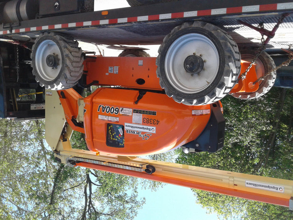 2019 JLG 600AJ