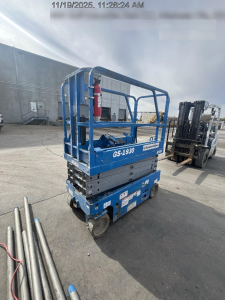 2020 Genie GS-1930 Fixed rails with chain entry gate - Pre A92.20