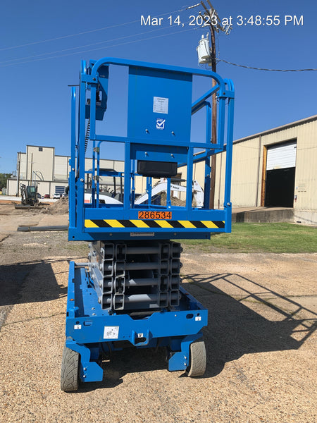 2022 GENIE GS-3246