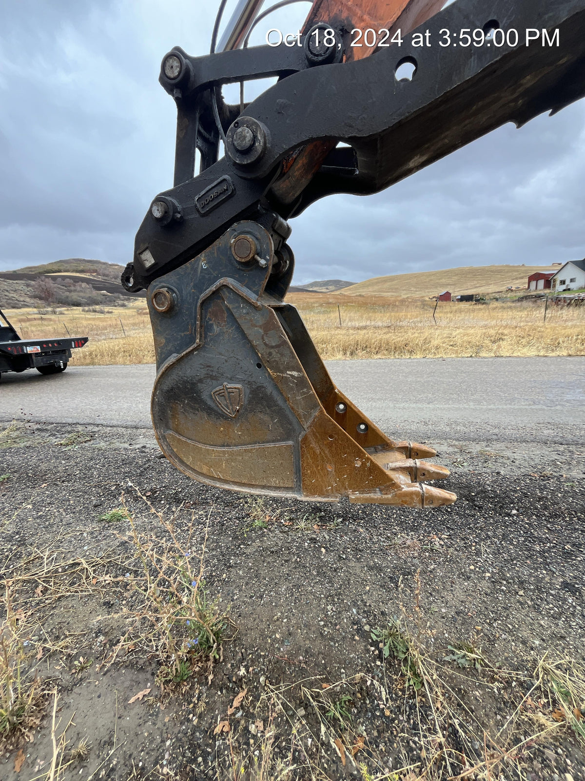 2020 PALADIN 18" Bucket, Mini Excavator - Paladin