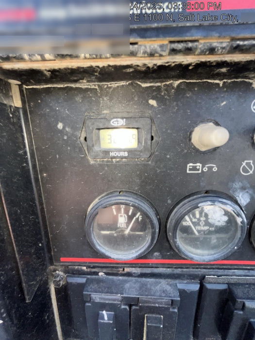 2019 Lincoln Electric Vantage 322 Welder Ready-Pak 3, Two wheel trailer, Fender and Light kit, Cable Rack