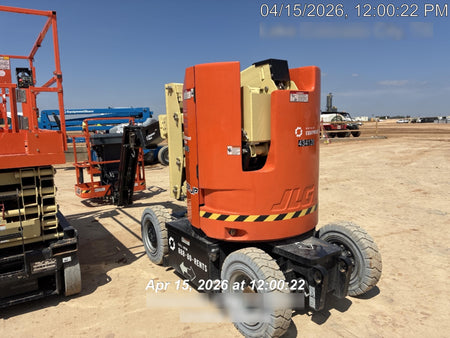 2024 JLG E300AJP