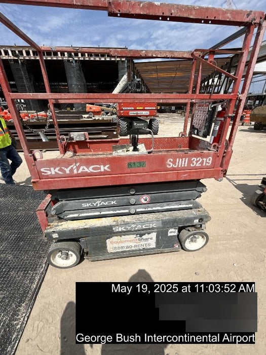 2017 Skyjack SJIII-3219 Skyjack SJ3219, Trojan Battery Set, Extended Warranty 5yr/5k hr