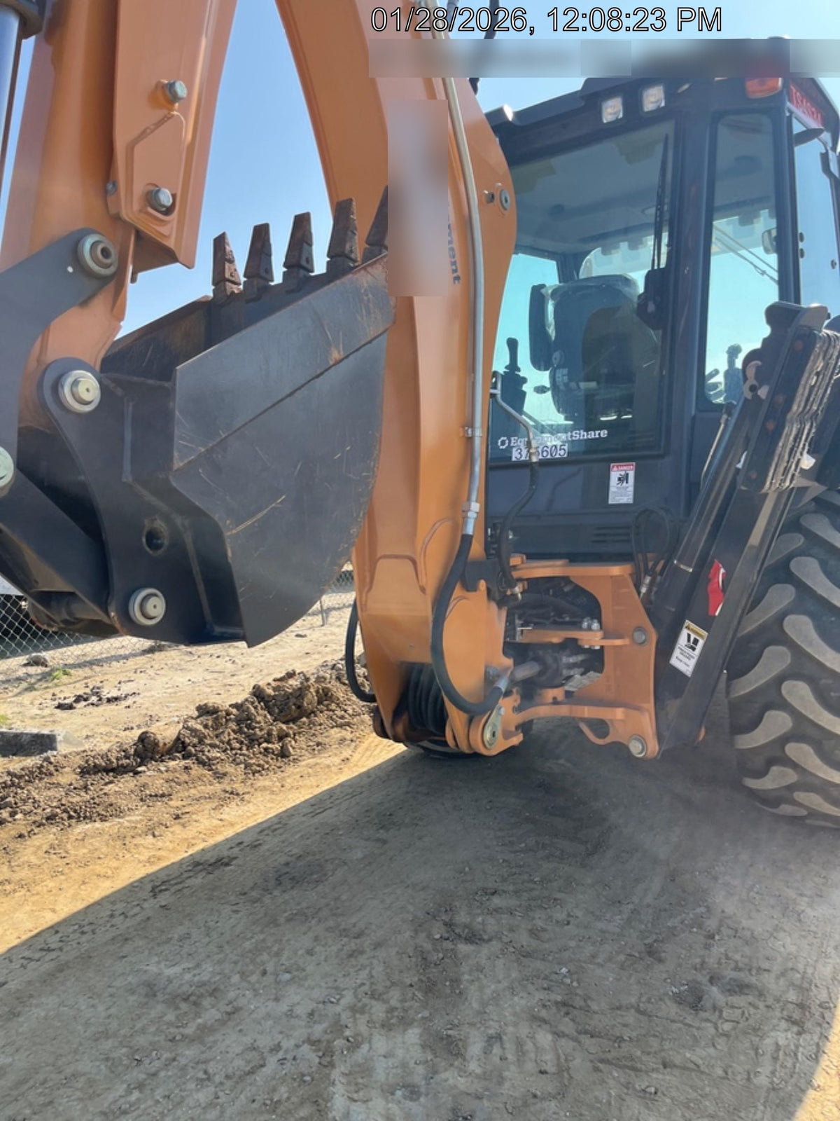 2024 CASE 580SV