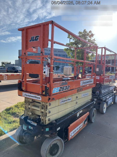 2021 JLG ES2632